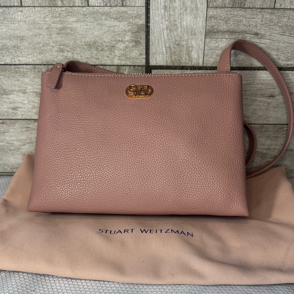 Stuart Weitzman Handbags - Stuart Weitzman Sophina Buff Blush Leather Crossbody Sample NWT ☀️🍂🥶🌼